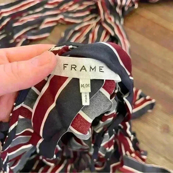 FRAME Women's Side Slit Striped Top and Pant Set Size M in Navy Multi - Picture 7 of 8